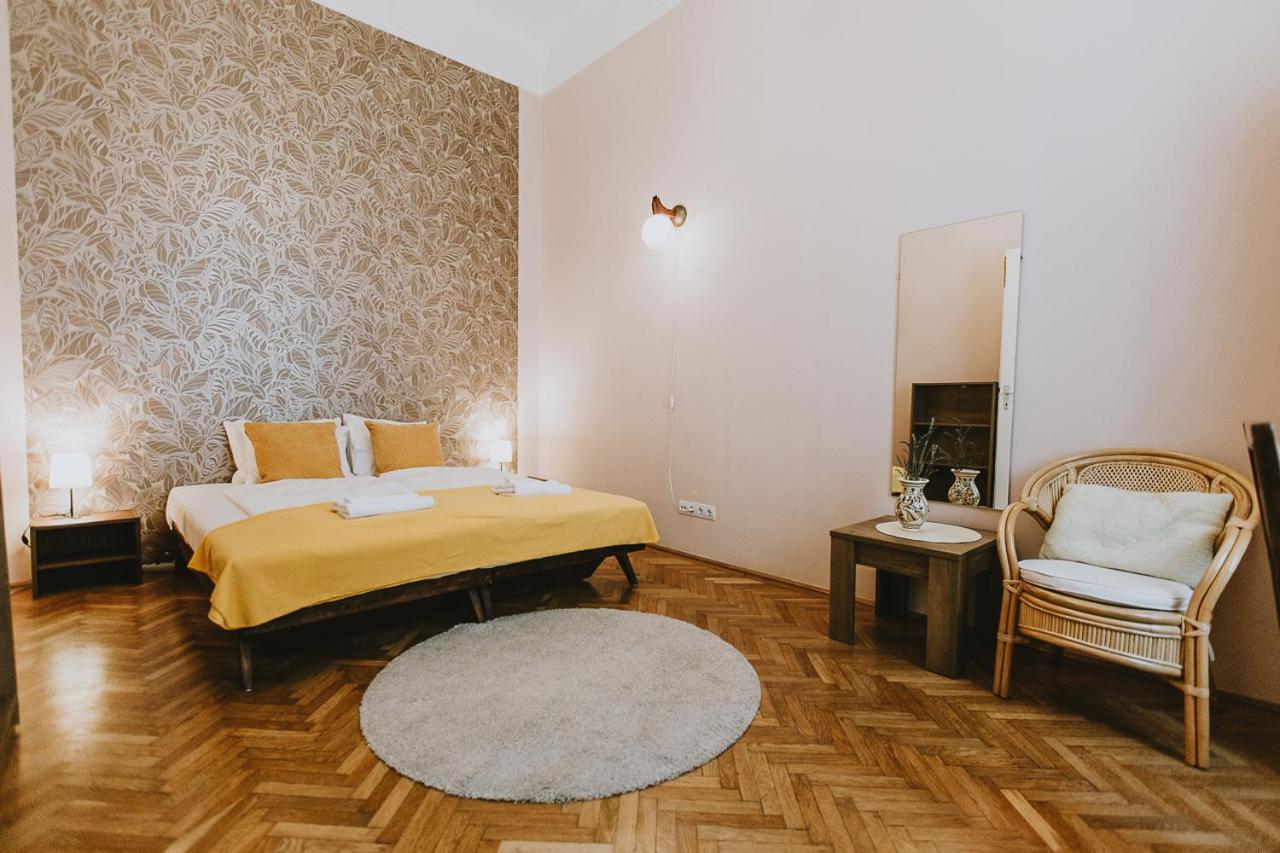 Budapest Folk Apartment 60Sm Spacious And Bright Exterior photo
